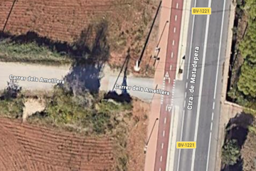 Rectificació de senyalització incoherent al carril bici de la carretera de Matadepera